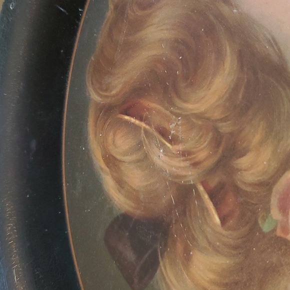 Nice Victorian heavy tray may be reproduction from 50s or 60s?? Not sure of age - Picture 13 of 17